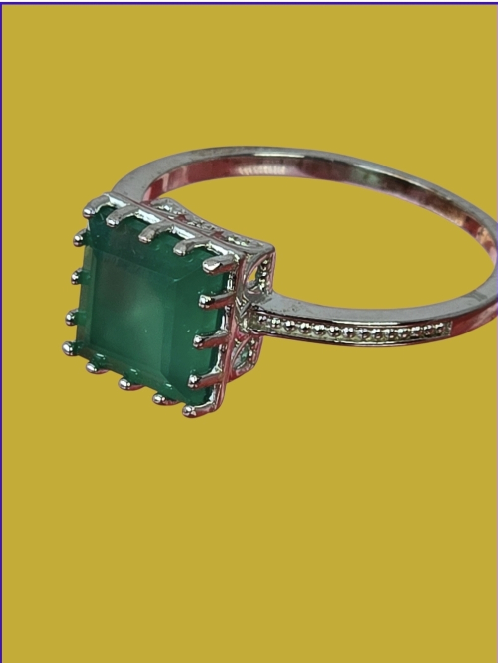 925 Sterling Silver Ring with Natural Green Onyx Gemstone